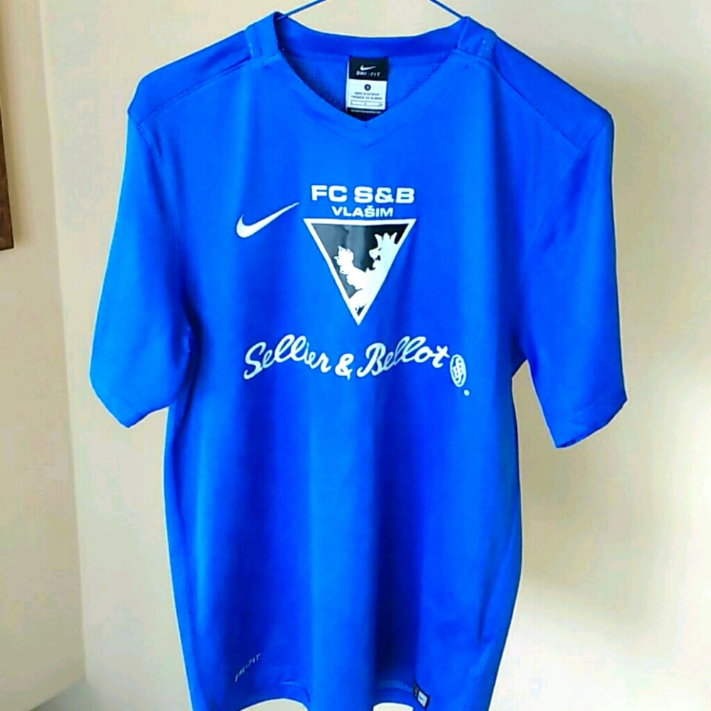 Sport shirt
